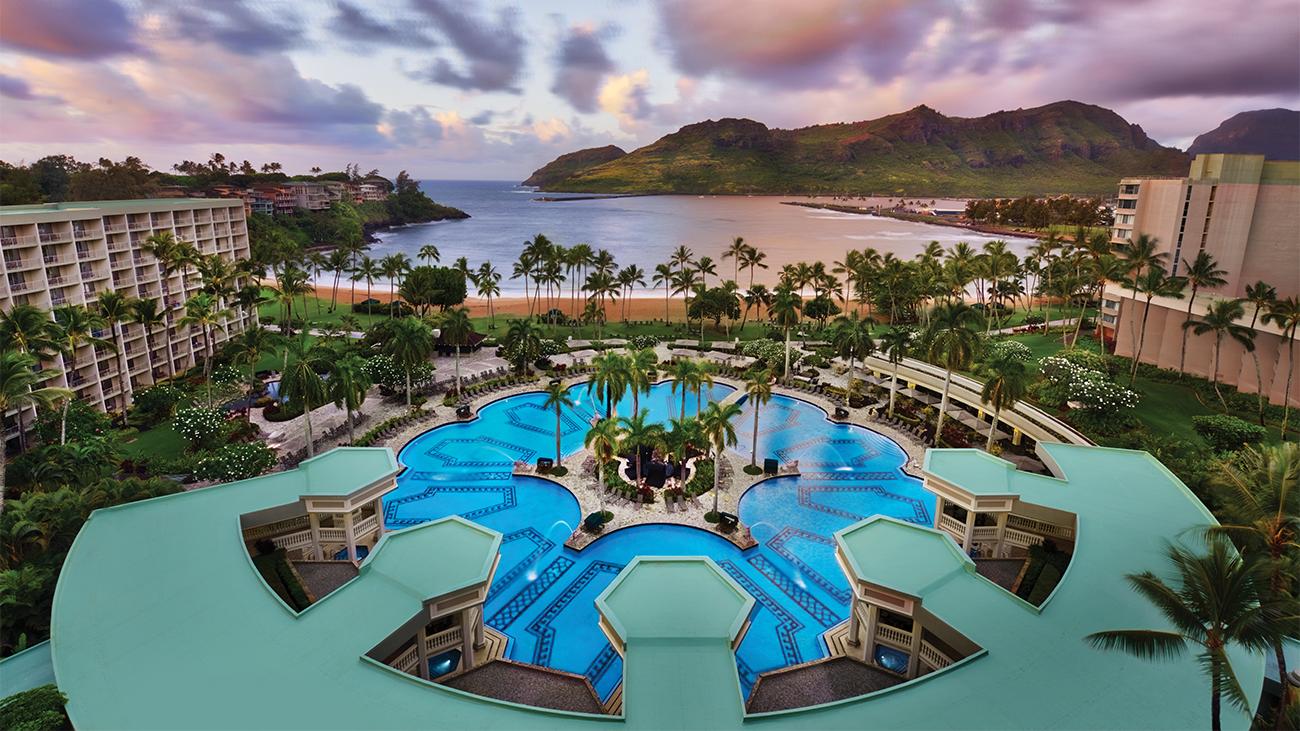 Outdoor Pool - Aerial view